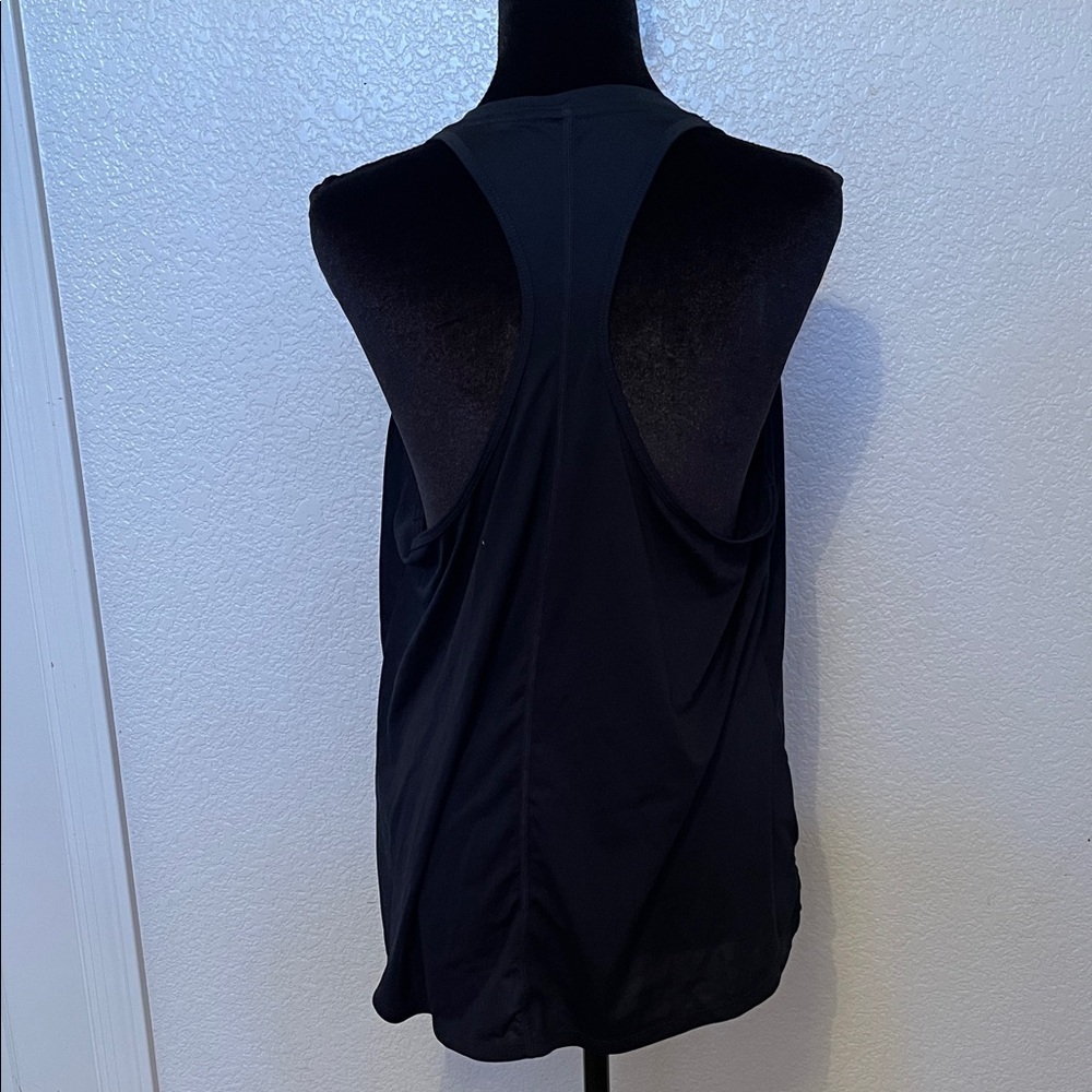 Nike Women's Black and White Tank Top - Picture 2 of 4